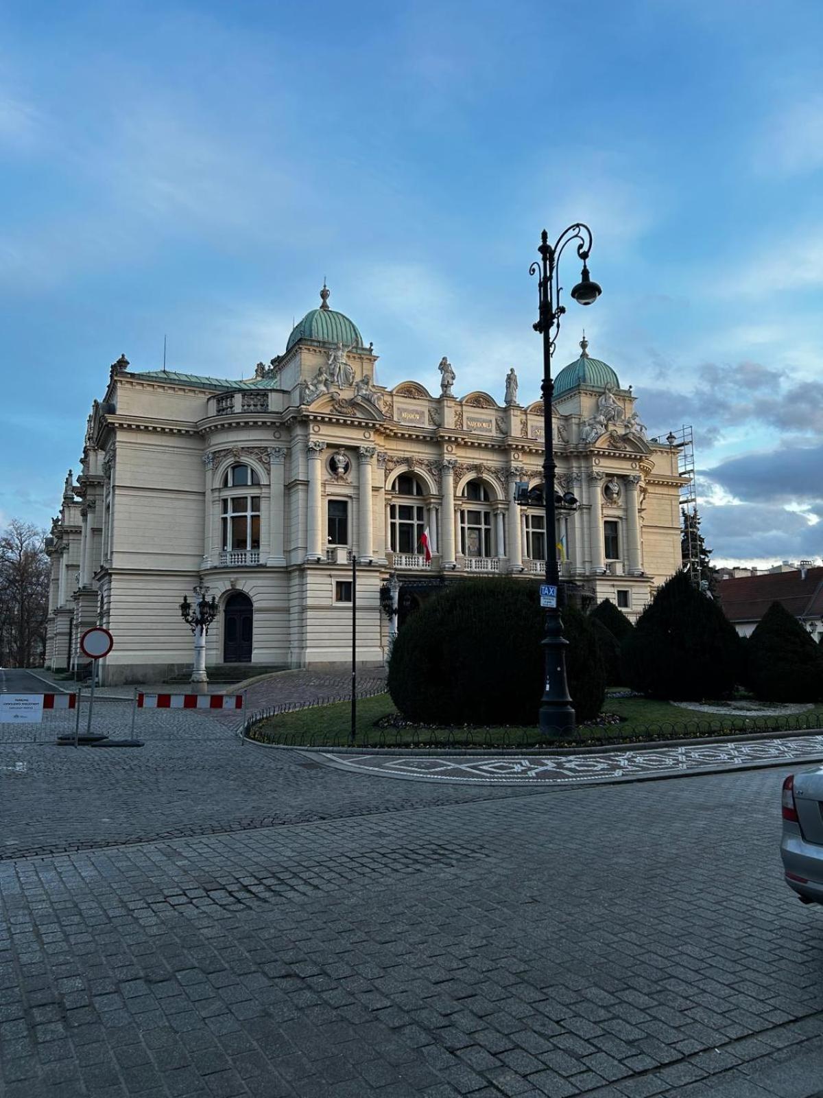 Florianska Gate Luxury Apartments Krakow Bagian luar foto