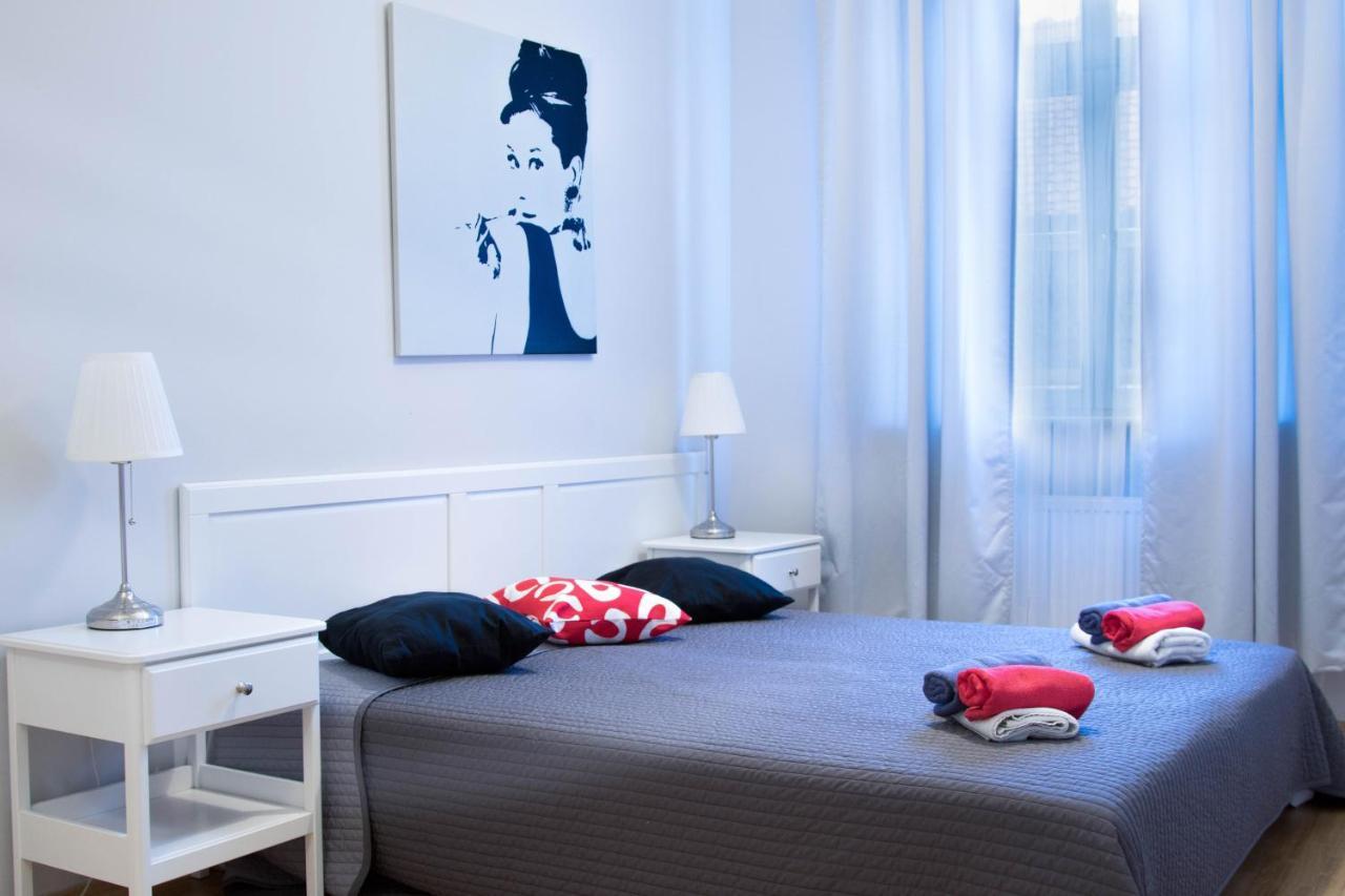 Florianska Gate Luxury Apartments Krakow Bagian luar foto